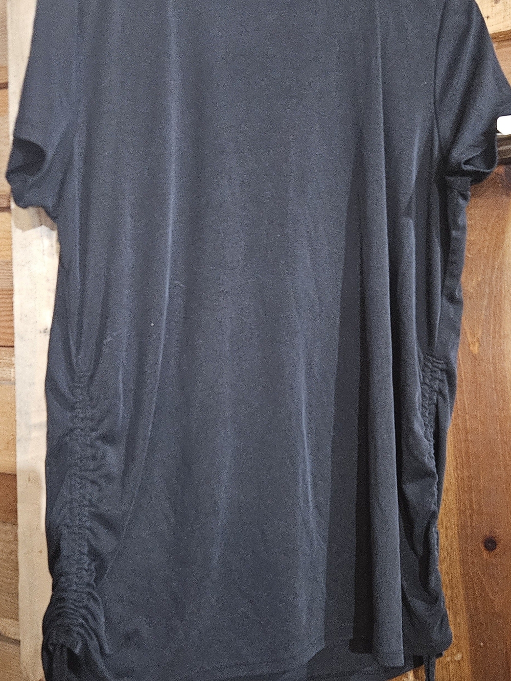 Simply Vera Vera Wang Black Short-Sleeve Tee with Side Ruching